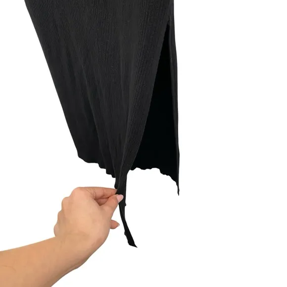 House Of Harlow Knit Midi Skirt With Leg Slits In Black