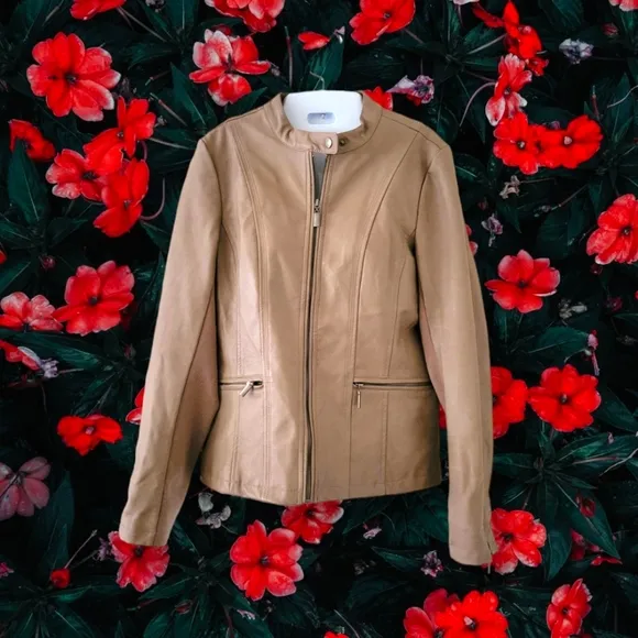 ✨️HP✨️Mo-Ka | Women's Tan Faux Leather Moto Jacket (SIZE S)