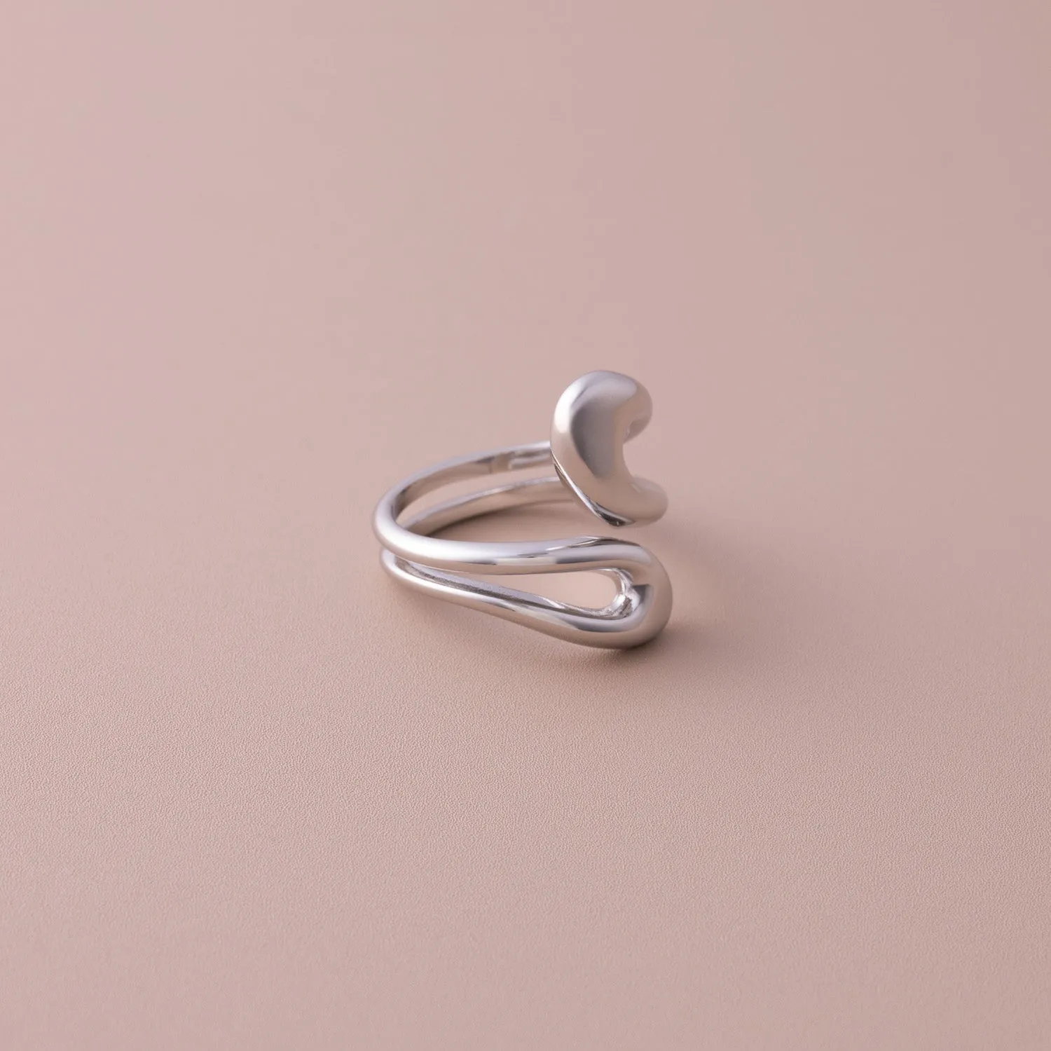 Isaria Ring