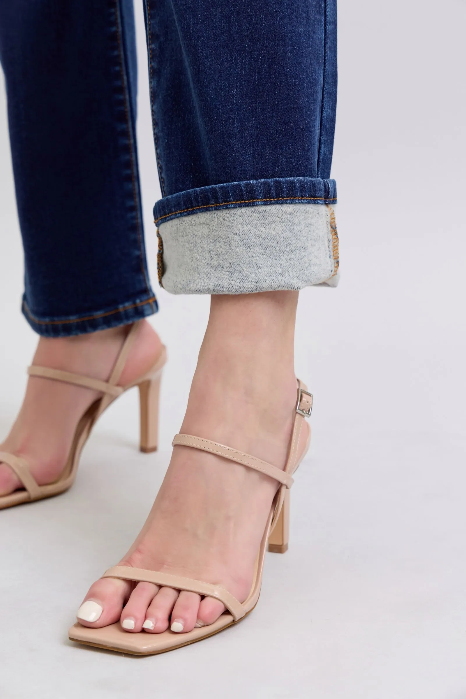 Judy Blue Straight Leg Jeans
