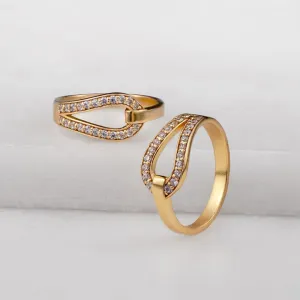 Levade - Moissanite Stones and Elegant Loop 14k Gold on Sterling Silver Ring