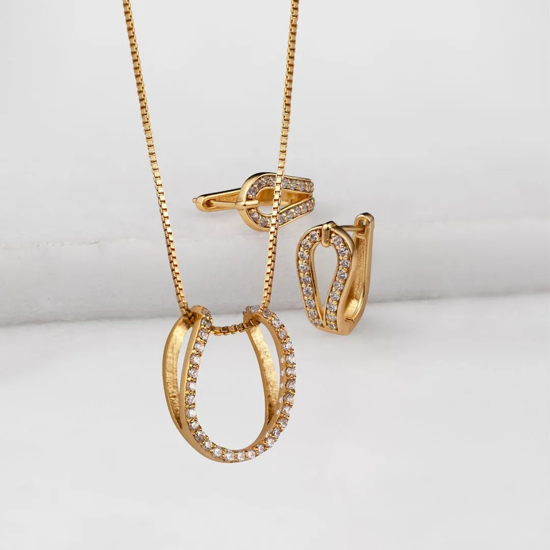 Levade - Moissanite Stones and Elegant Loop 14k Gold on Sterling Silver Ring