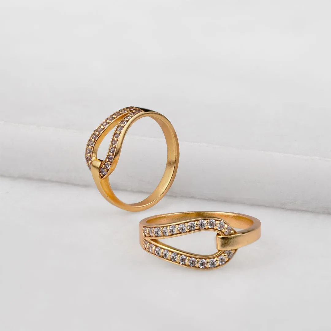 Levade - Moissanite Stones and Elegant Loop 14k Gold on Sterling Silver Ring