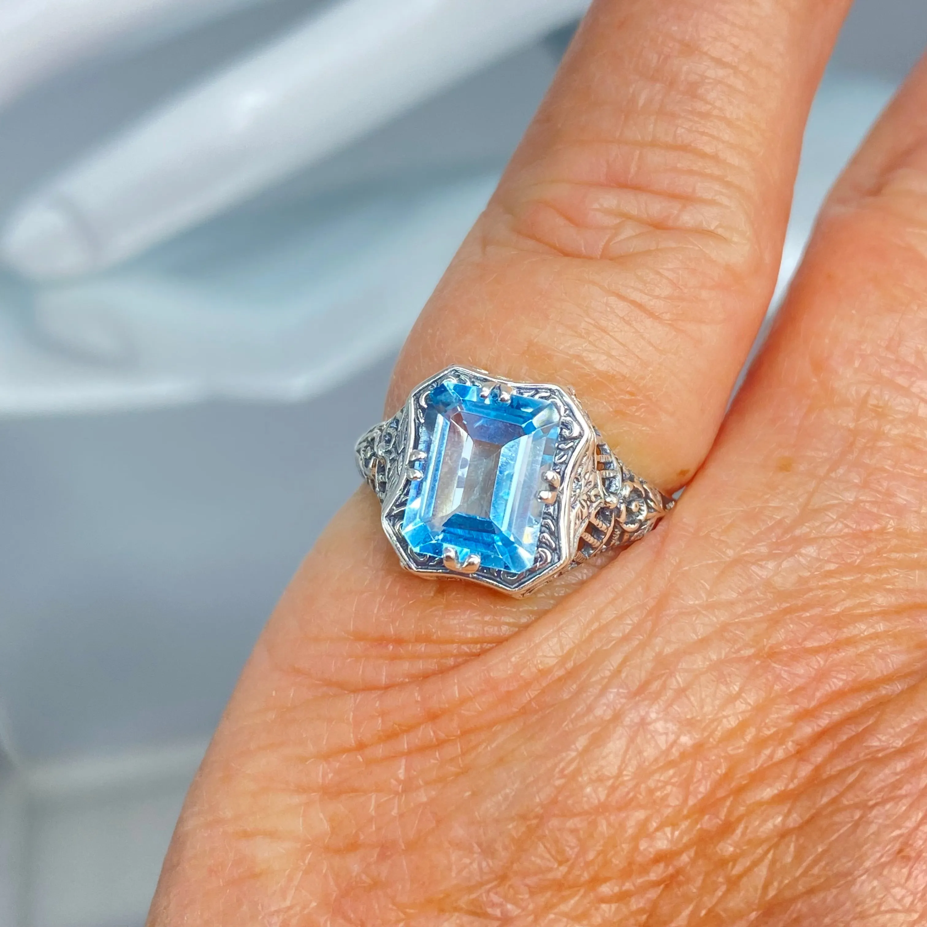 Natural Blue Topaz Ring, Edwardian Jewelry #D148