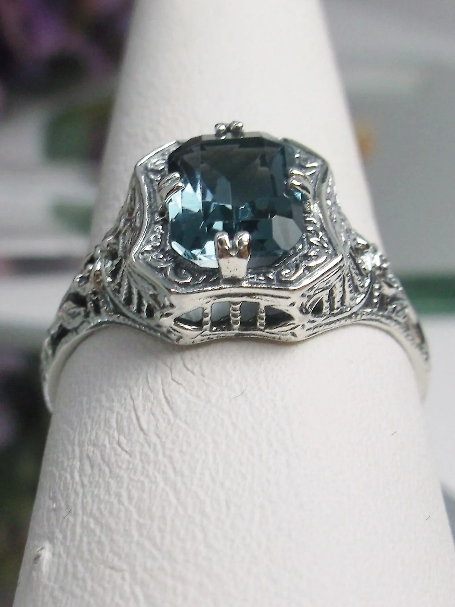 Natural London Blue Topaz Ring, Lovely Rectangle Topaz Gem, Edwardian Jewelry #D148