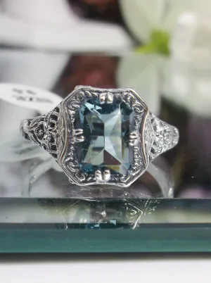 Natural London Blue Topaz Ring, Lovely Rectangle Topaz Gem, Edwardian Jewelry #D148