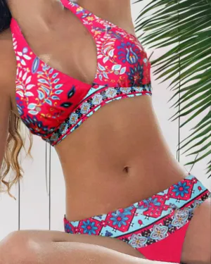 Nea - Bikini with floral and geometric pattern