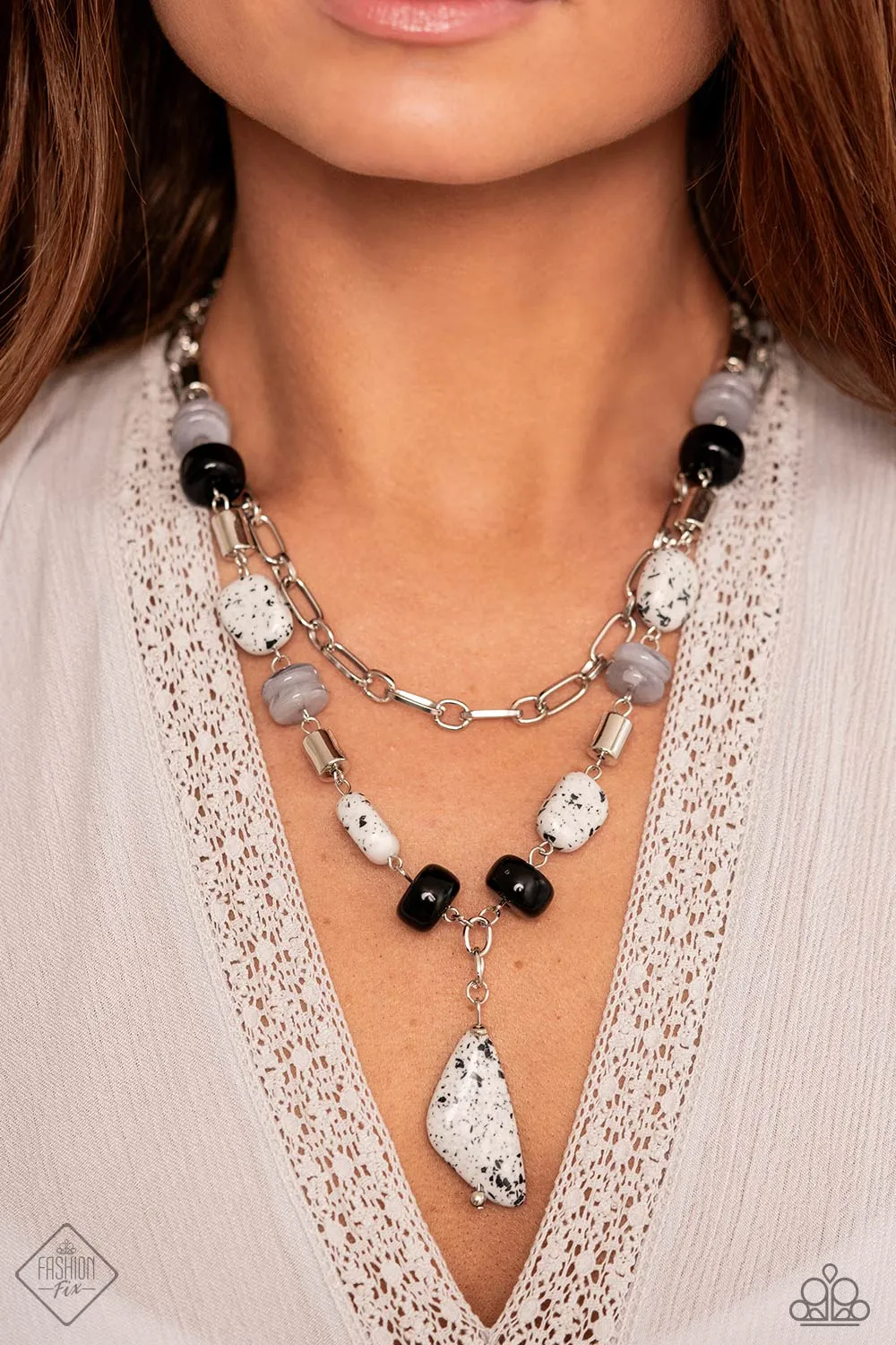 October 2023 Simply Santa Fe Complete Trend Blend Fashion Fix Set