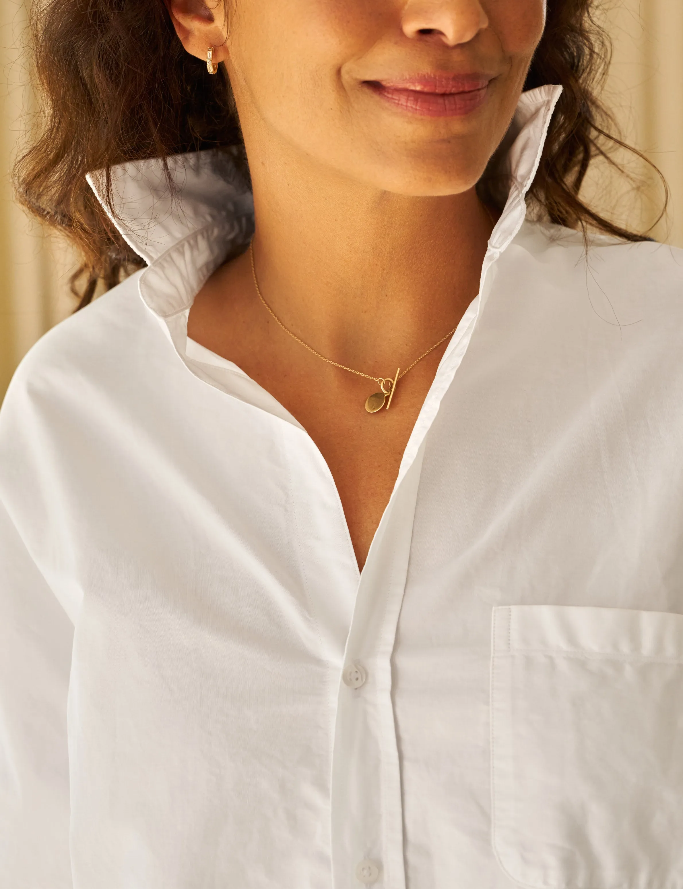 OONA White, Superluxe