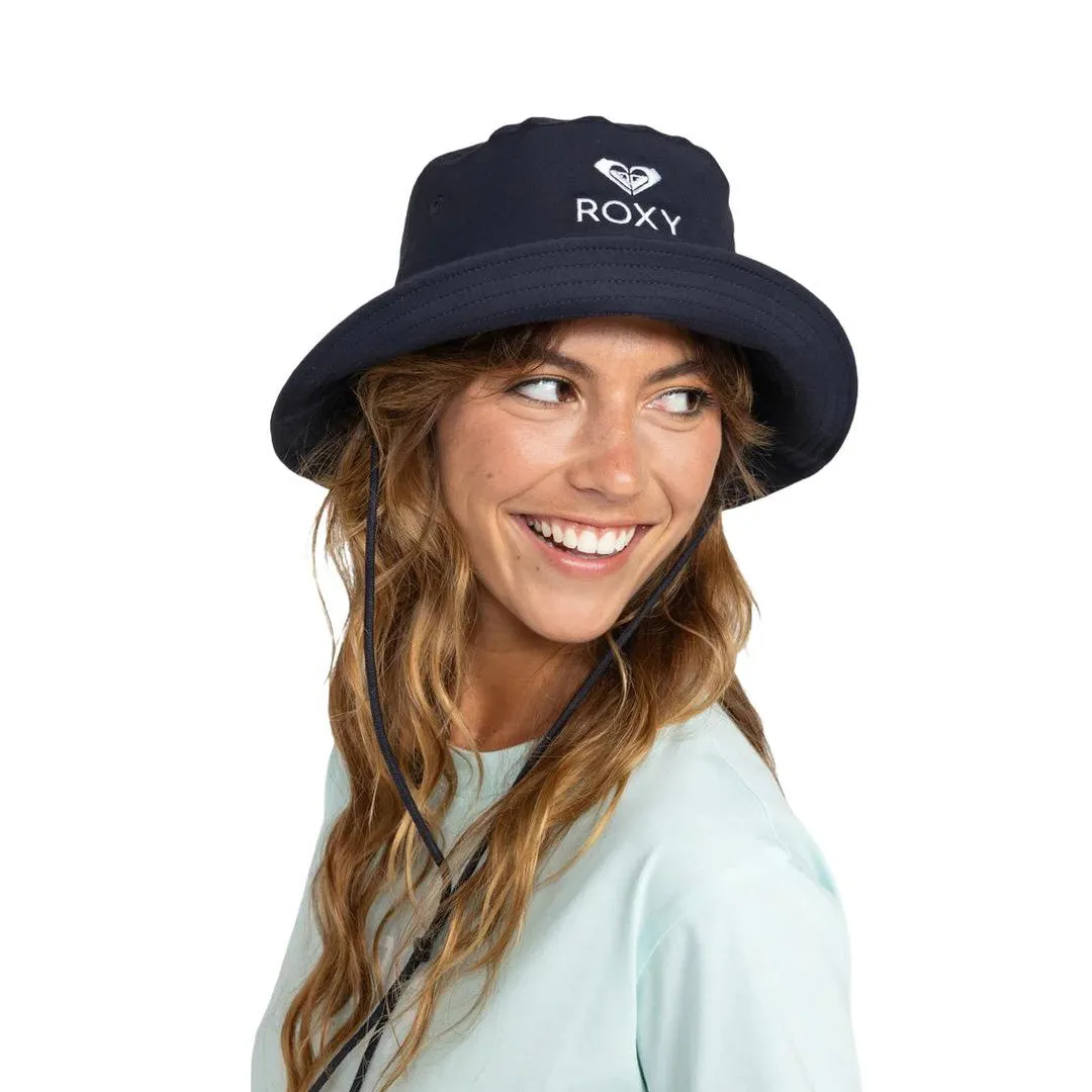 Passion Moon Cap