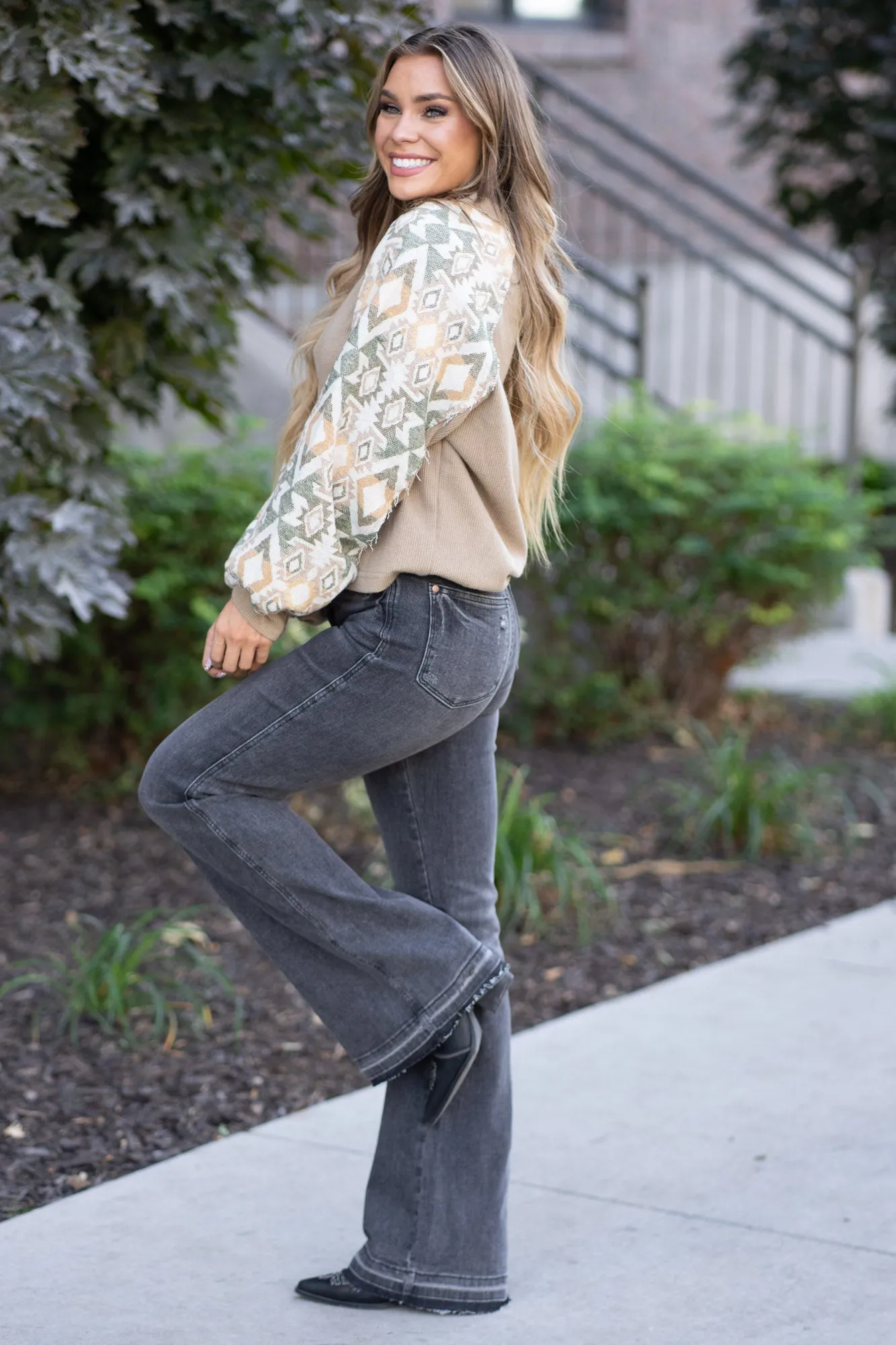 Printed Long Sleeve Round Neck Knit Top