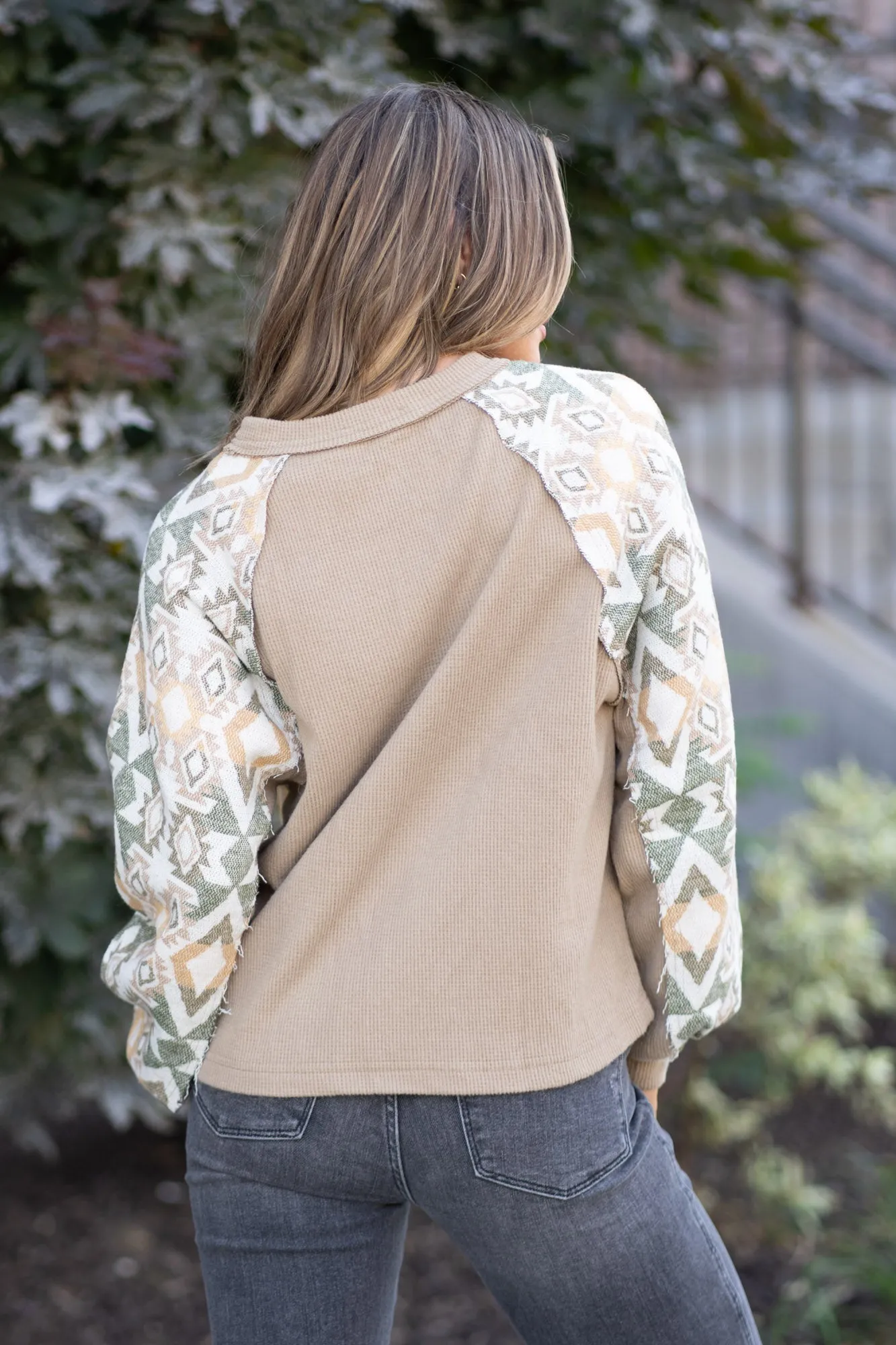 Printed Long Sleeve Round Neck Knit Top