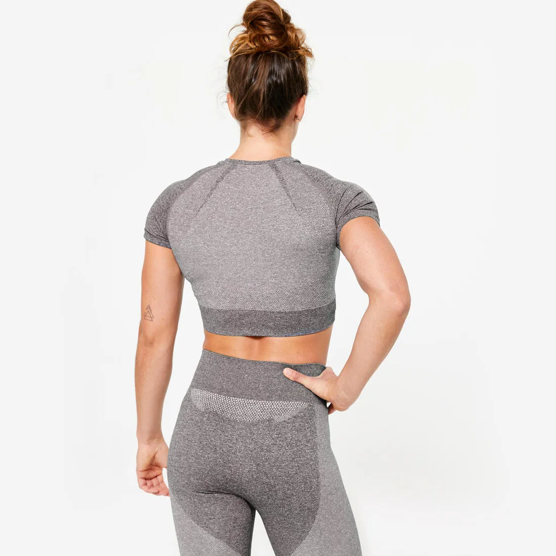 Seamless Short-Sleeved Cropped Fitness T-Shirt