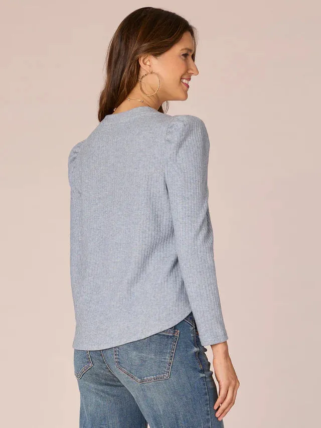 The Juliane V-Neck Puff Shoulder Top