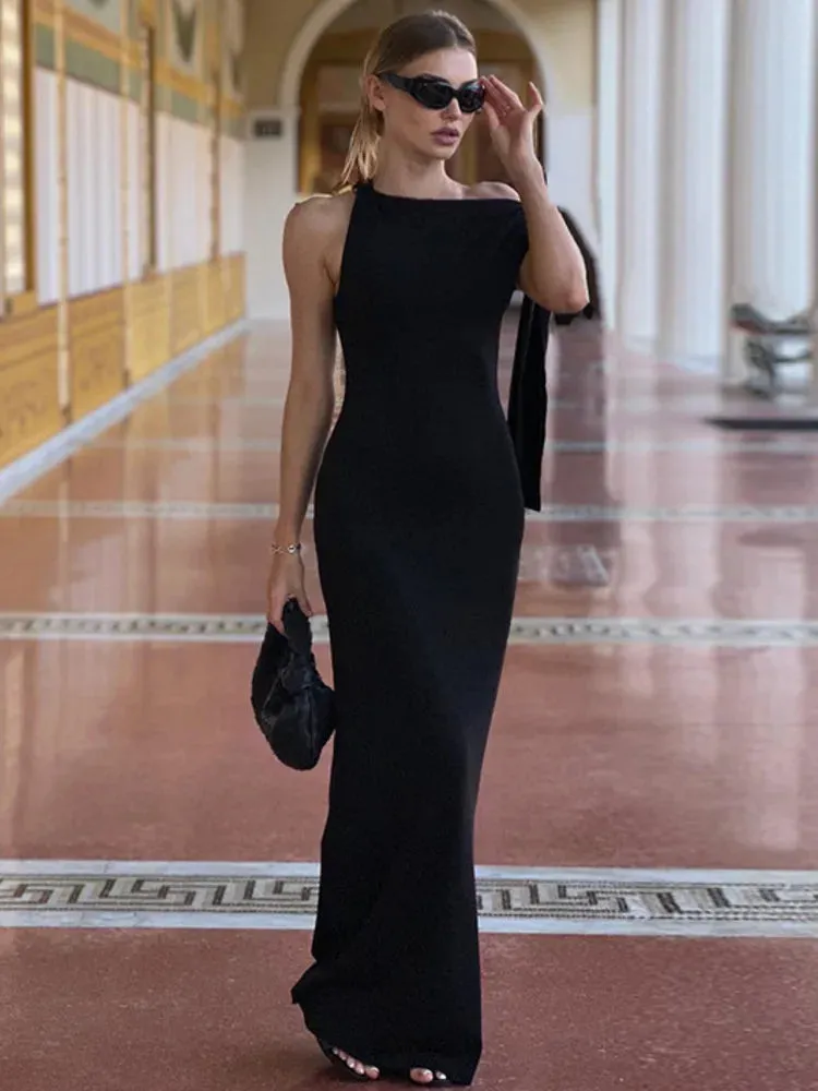 Valerie Elegant Maxi Dress
