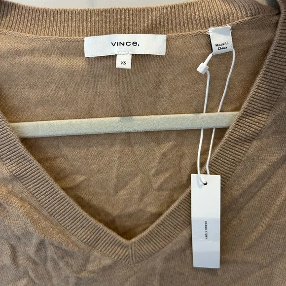 Vince Cashmere Casual V-Neck Sweater