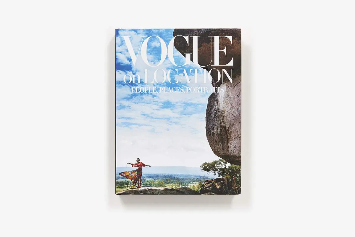 VOGUE ON LOCATION BOOK