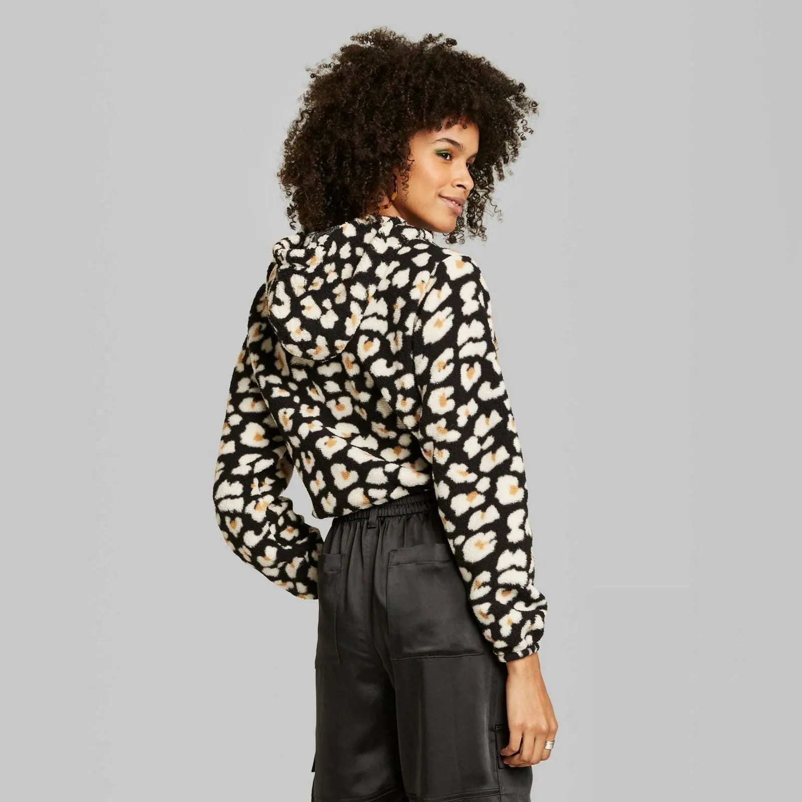 Wild Fable Women's Animal Print Hooded Sherpa Sweatshirt Black Large