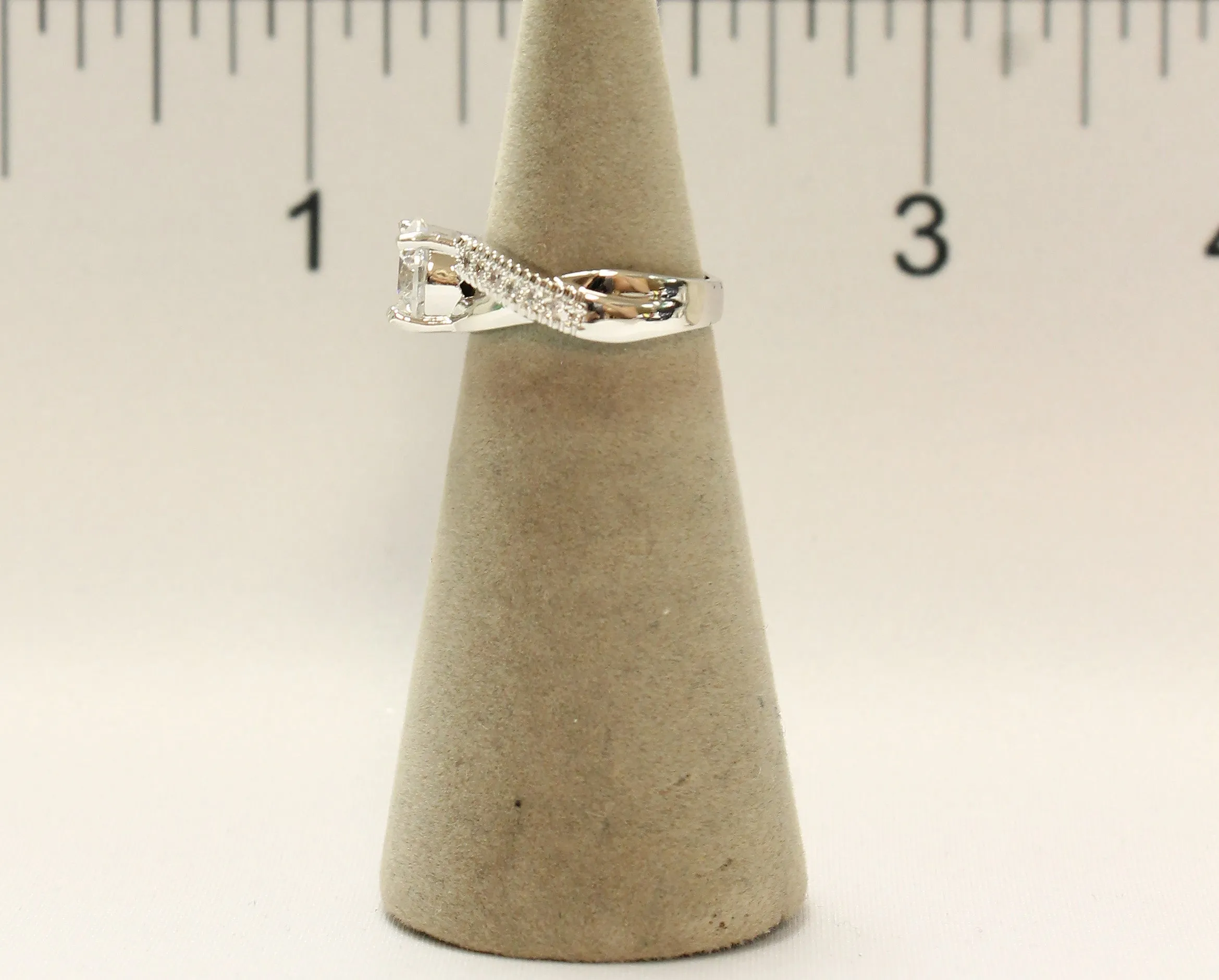 Women's Rhodium Plated Dress Ring Double CZ Stars Wrap Around 112
